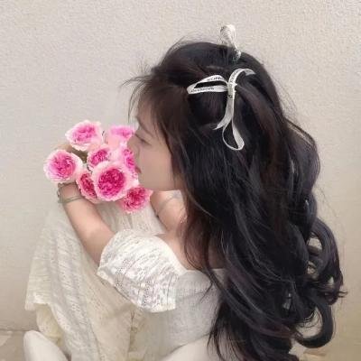 与海明威为邻